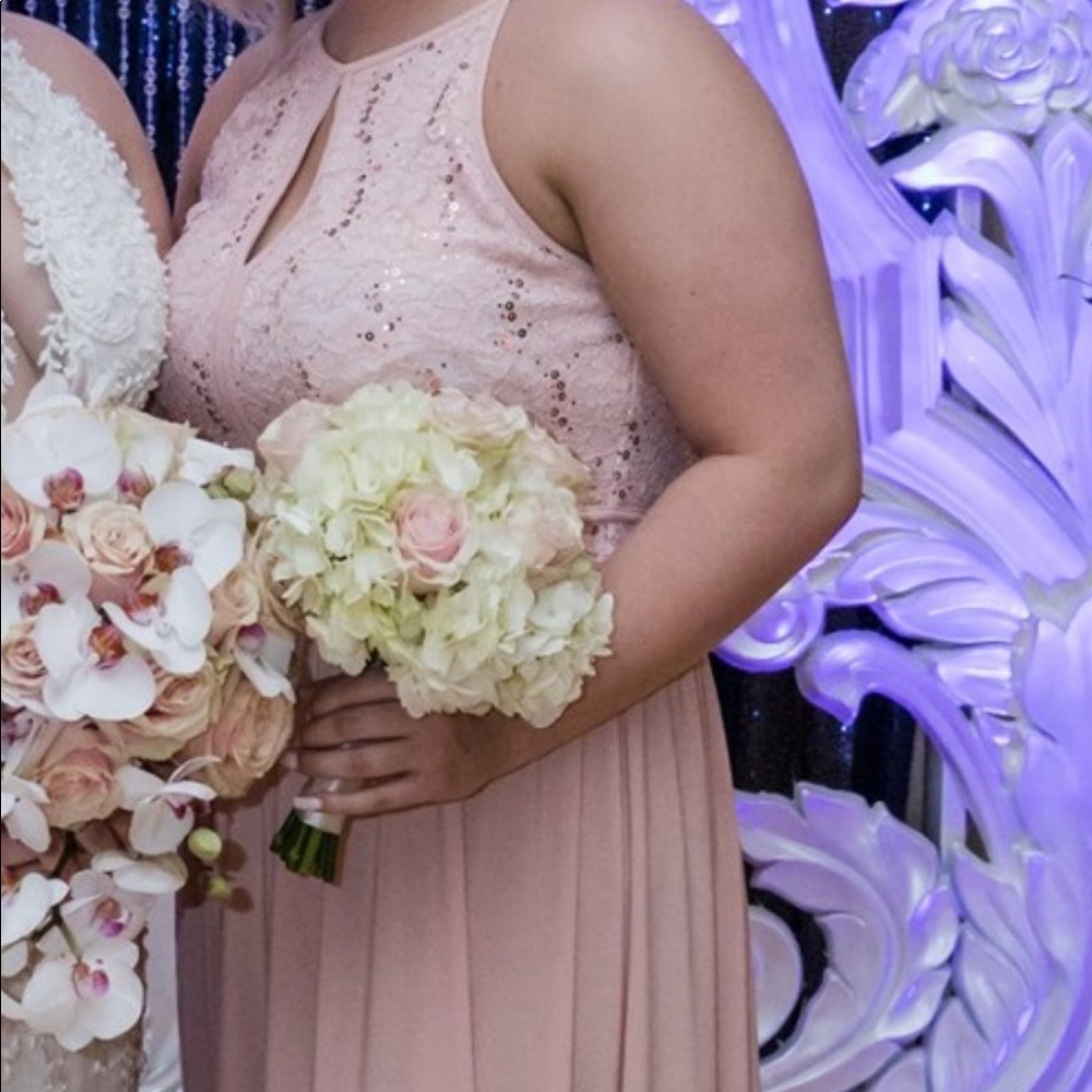 Dress - Picture 2 of 2